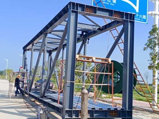 鋼結(jié)構(gòu)工程