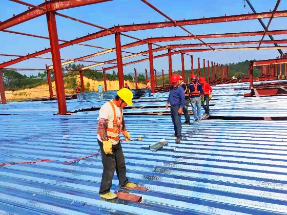 鋼結(jié)構(gòu)廠房